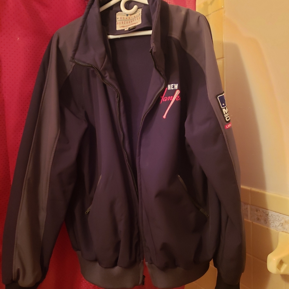 GENUINE YANKEES MLBAUTHENTIC INSIDERS CLUB JACKET!